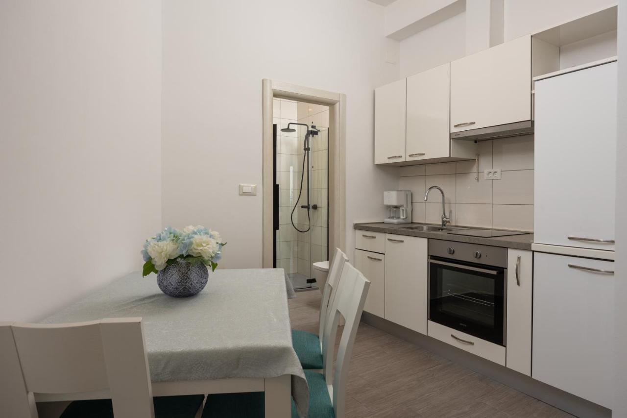 Apartments Lea بودْسْتغانا المظهر الخارجي الصورة